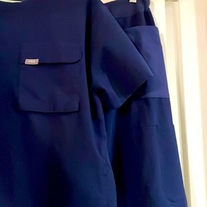 Figs Keji Small Scrub Set in Navy